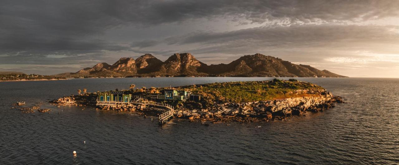 Picnic Island Hotel โคลส์เบย์ ภายนอก รูปภาพ