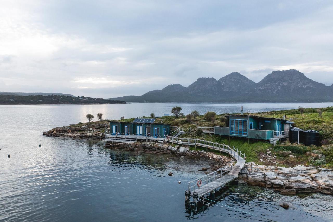 Picnic Island Hotel โคลส์เบย์ ภายนอก รูปภาพ