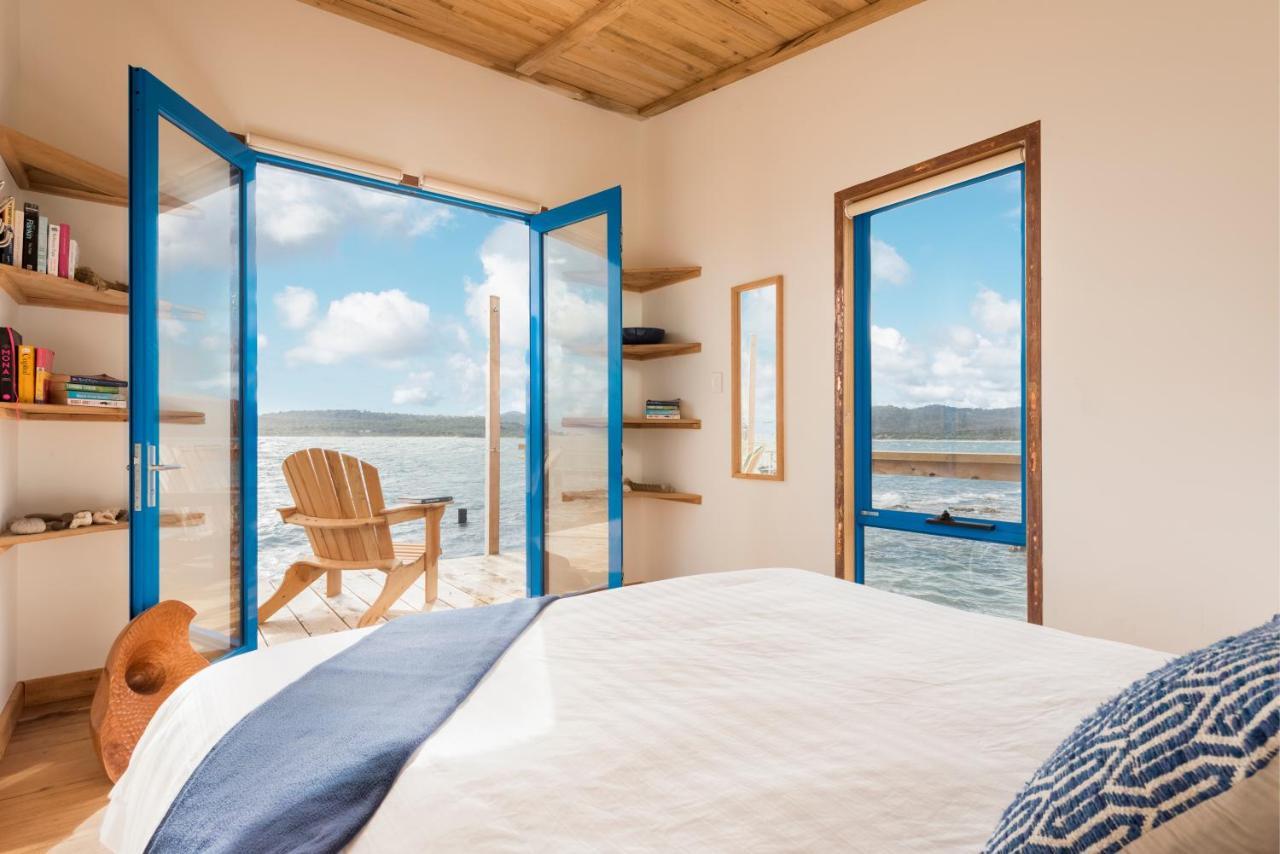 Picnic Island Hotel โคลส์เบย์ ภายนอก รูปภาพ
